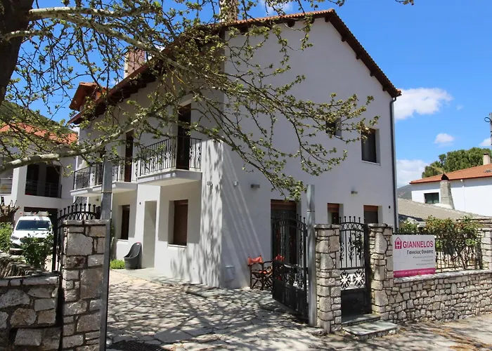 Family\'S Houses