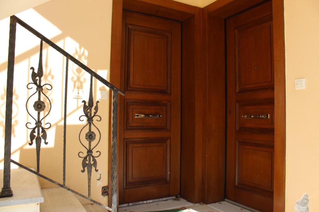 Family's Apartment *